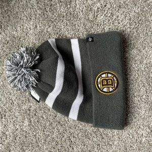 Boston Bruins winter hat